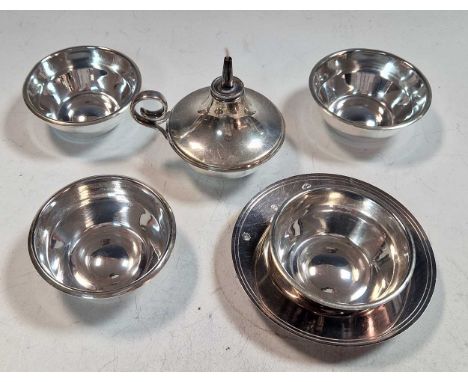 A novelty silver table cigar lighter together with a small Armada style dish and 4 silver dishes, 7.8ozt gross (6)