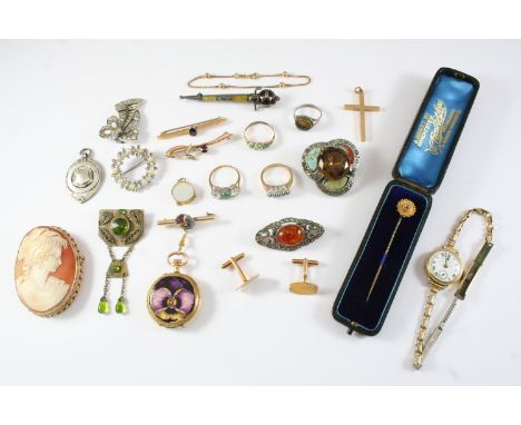 A QUANTITY OF JEWELLERY including an 18ct gold open faced pocket watch with enamel pansy decoration to the reverse, a carved 