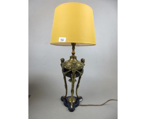 Fine ornate French style ormolu &amp; porcelain table lamp - Working