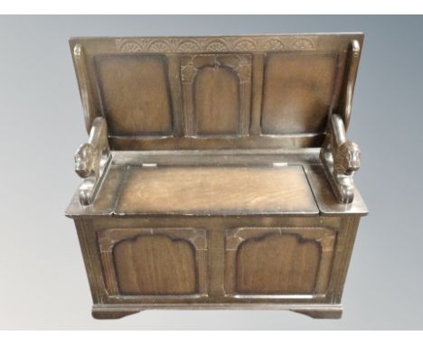 A storage monk's bench 