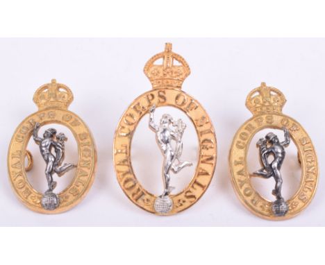 Royal Corps of Signals Officers Cap and Collar Badges, fine quality two piece silver gilt cap badge with two long lug fitting