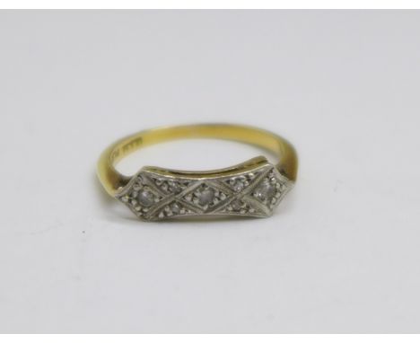 An 18ct gold, platinum set diamond Art Deco ring, 2.8g, O 