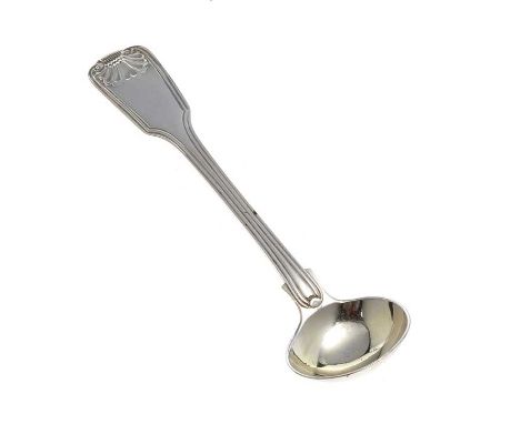 SILVER SALT SPOON LONDON CIRCA. 1820MAKER: G.P.LENGTH: 4.5 INCHES GOOD CONDITION