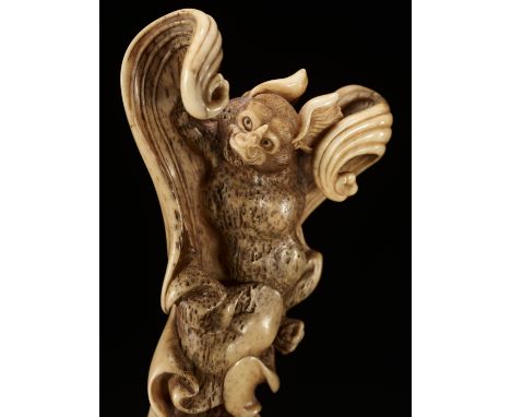 IKKU: A MASTERFUL CONTEMPORARY STAG ANTLER SASHI NETSUKE OF A BATBy Isamu Kasuya (Ikku, born 1949), signed Ikku 一空Japan, Toky