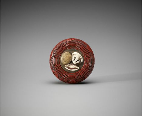 A RARE TSUISHU LACQUER AND POTTERY-INLAID MANJU NETSUKE WITH CLAMSUnsignedJapan, 18th-19th century, Edo period (1615-1868)Of 