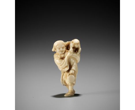 HOGYOKU: A RARE MARINE TOOTH NETSUKE OF A SARUMAWASHI WITH TWO MONKEYSBy Hogyoku, signed Hogyoku 宝玉Japan, 19th century, Edo p