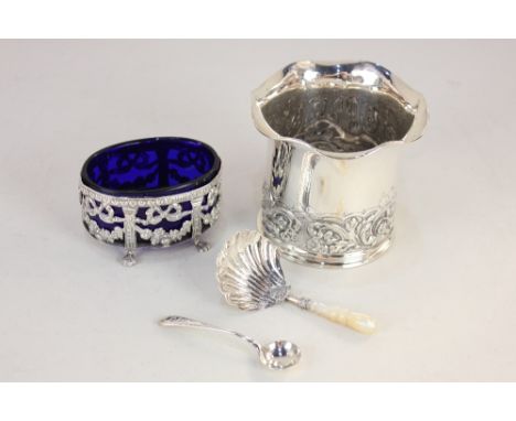 An Edward VII silver cylindrical pot with wavy rim and embossed scroll band, Birmingham 1906, 3.4oz 7.5cm high, an oval silve