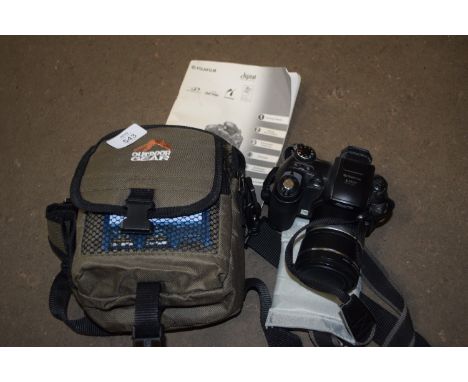 FINEPIX S5100 CAMERA TOGETHER WITH INSTRUCTION MANUAL AND CARRYING CASE