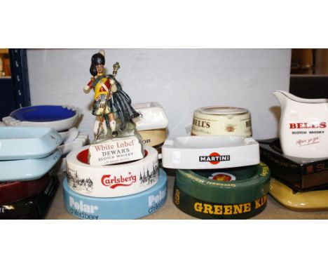  A quantity of advertising breweriana   to include ceramic jugs, ashtrays etc  