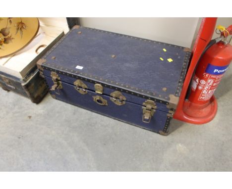 A travelling trunk