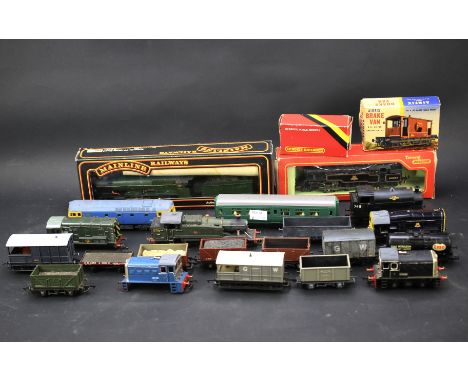 An assortment of OO gauge trains and tenders. To include examples by Lima, Tri-ang and Kitmaster, some in the original boxes