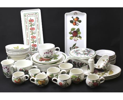 An assortment of Portmeirion table ware. Including a cake container, bowls, plates, dinner plates ladle etc Condition Report: