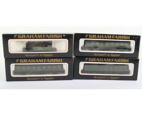 Graham Farish boxed N gauge locomotive and coaches, 1703 General Purpose 0-6-0 Tank engine Southern 2579, two 0623 Southern M