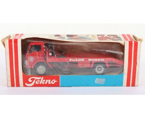 Tekno 920 Ford D800 Recovery Fire Truck ‘Falk Zonen, red body, black interior, light grey plastic wheels, in mint original co