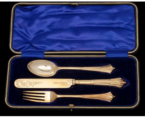 An Edward VII silver gilt three-piece Albany pattern christening set, maker Joseph Rodgers &amp; Sons, Sheffield, 1905: inclu