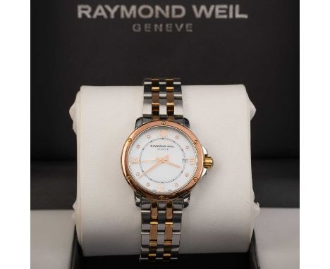 RAYMOND WEIL, STAINLESS STEEL QUARTZ WRIST WATCH the round mother of pearl dial with Roman and dot hour markers, 28mm case, o