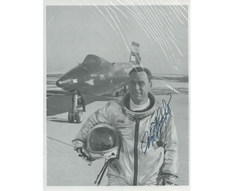 Space. NASA test Pilot William 'Pete' Knight Signed 10 x 8 inch black and white photo. an American aeronautical engineer, pol