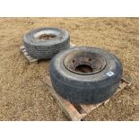 2No 385/65R22.5 wheels and tyres