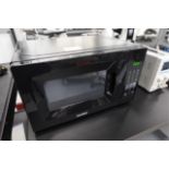 Comfee EM720CPL-PMB Microwave