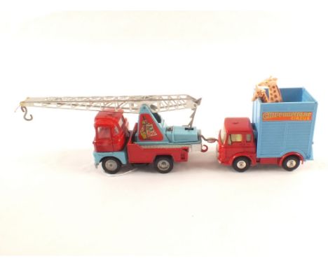 A Corgi 503 Chipperfields Circus giraffe transporter (with giraffes) and 1144 crane truck