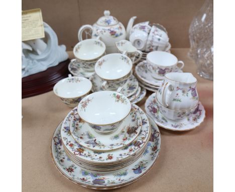 Antique Royal Worcester Pekin pattern tea set, and later Royal Worcester teaware in the same pattern 