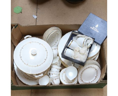 Royal Worcester Gold Chantilly dinner service and matching tea and coffee ware 