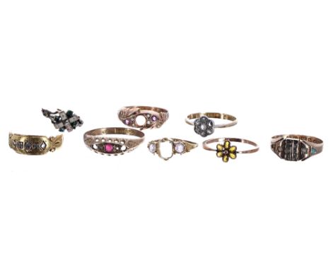 Jewellery for repair to include three 18ct rings 5.1gm; four 9ct rings 6gm, Georgian enamel part ring1.9gm enamel part ring (