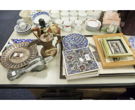 FIVE CERAMIC WALL PLAQUES AND SUNDRY ORNAMENTS, SOME FROM EGYPT