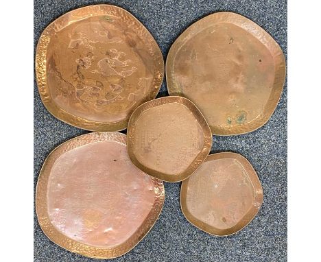 TEACHER'S HIGHLAND CREAM COPPER ADVERTISING PUB TRAYS (5) - three large and two small with the words 'Perfection of Old Scotc