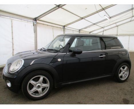 Make &amp; Model: Mini CooperDate of Reg: EY57 NPXColour: Blackcc: 1598MoT: 27-01-2022Fuel Type: PETROLMileage: 118KTransmiss