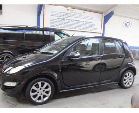 Make &amp; Model: Smart Forfour Spec ed CoolstylDate of Reg: KC55 PUXColour: Blackcc: 1124MoT: 29-07-2021Fuel Type: PETROLMil