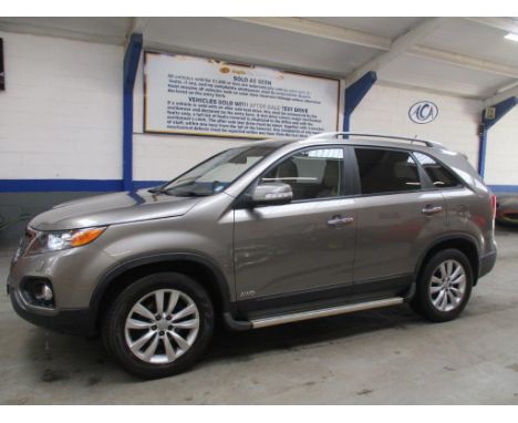 Make &amp; Model: Kia Sorento KX-3 CRDIDate of Reg: KX11 UBCColour: Silvercc: 2199MoT: 10-12-2021Fuel Type: DIESELMileage: 84