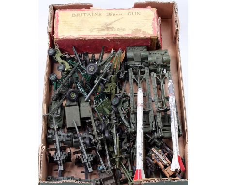 A tray containing a collection of various Britains, Crescent, Corgi, Dinky Toy and similar military related diecasts to inclu