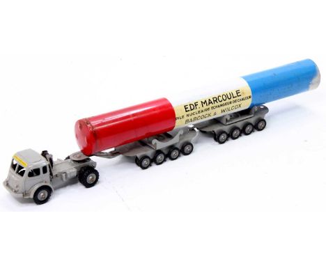 CIJ, No.3/75 Renault Pile G2, comprising of grey tractor unit and trailer, with red, white and blue pipe load, with additiona