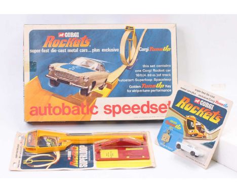 Corgi Rockets No.1927 Autobatic Speedset, housed in the original packaging, appears complete with various accessories and tra