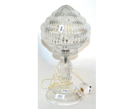 A crystal glass lamp of mushroom form