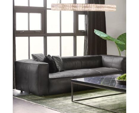 Bailey Sofa 3-Seats Beautiful leather 3-seater sofa "Bailey Sofa" from the brand Flamant. The Bailey Sofa is a luxurious sofa