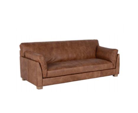 The Moore The Moore Sofa from the luxury British top brand Timothy Oulton not only radiates a strong presence with its robust