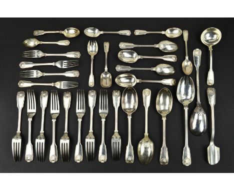 A HARLEQUIN LOOSE CANTEEN OF VICTORIAN SILVER FLATWARE IN FIDDLE, THREAD AND SHELL PATTERN, all pieces engraved with initial 