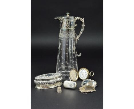 A LATE VICTORIAN SILVER TRINKET BOX, shaped oval form, repousse decorated with foliate scrolls, hinged cover, gilt interior, 