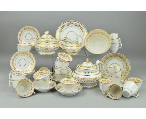 A HERCULANEUM (LIVERPOOL PORCELAIN) TEA SERVICE, circa 1820-25, painted with continuous bands of gilt leaves, acorns and iron