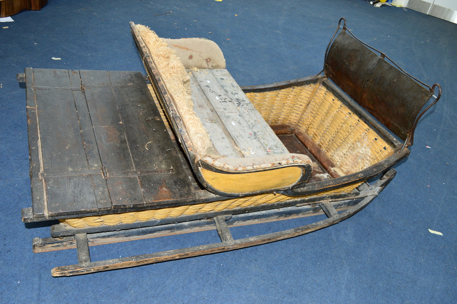 A 19TH CENTURY HORSE DRAWN SLEIGH, in need of restoration, fitted with