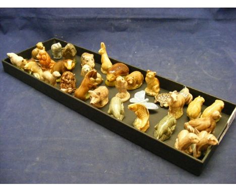 A qty. of Wade figures