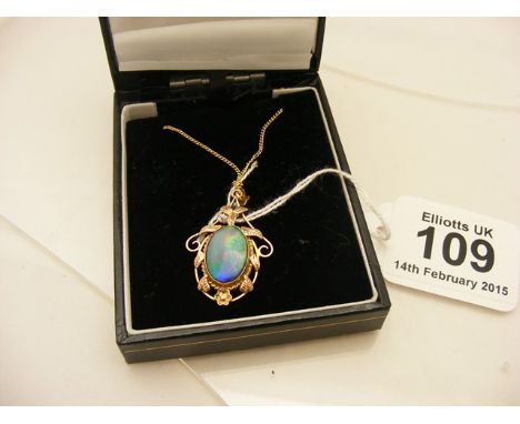 A 9ct gold opal pendant and chain