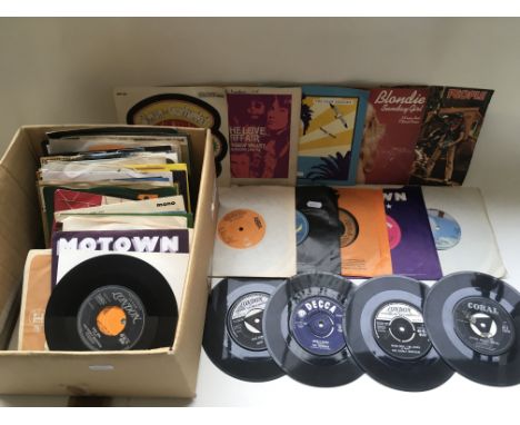 A collection of 7 inch singles by various artists including Blondie, Buddy Holly, The Everly Brothers, The Love Affair and ot