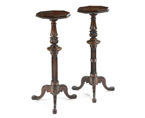 λ A NEAR PAIR OF GEORGE IV ROSEWOOD TRIPOD WINE TABLESATTRIBUTED TO GILLOWS, C.1825-30each with an octagonal galleried top ab