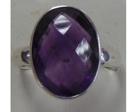 Silver amethyst ring