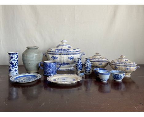 A mixed collection of blue and white and other ceramics to include a 20th century Chinese brush pot of cylindrical form with 