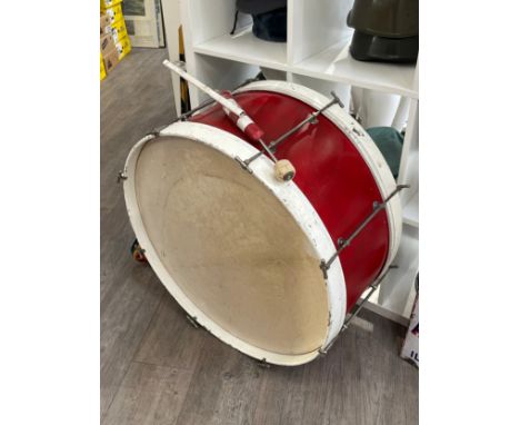 A vintage bass drum with beater 
