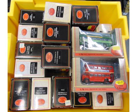 TWENTY EXCLUSIVE FIRST EDITIONS 1/76 SCALE DIECAST MODEL BUSES  in London Transport, London Country and Greenline liveries, e